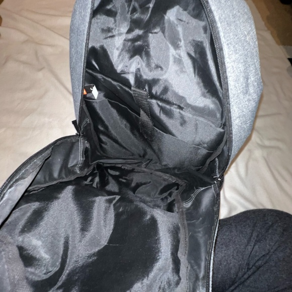 Apple Logo Laptop Bag - Picture 3 of 7